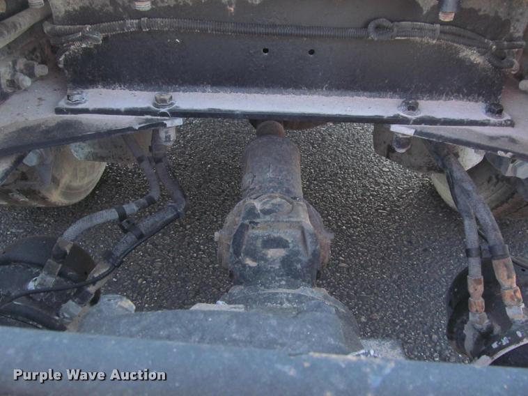 image for item J2611 2007 Peterbilt 387 semi truck