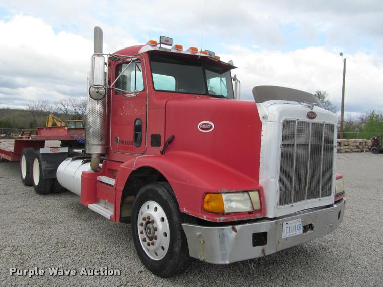 image for item K4948 1988 Peterbilt 377 semi truck