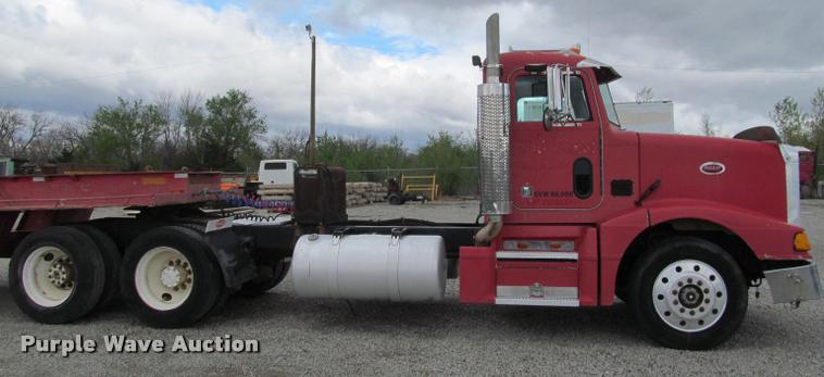 image for item K4948 1988 Peterbilt 377 semi truck