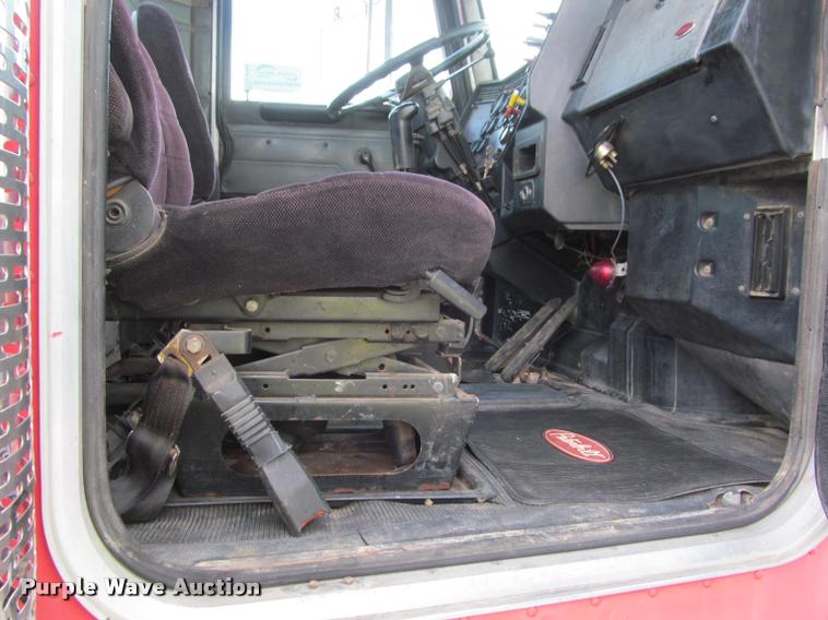 image for item K4948 1988 Peterbilt 377 semi truck