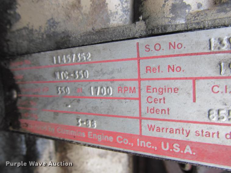 image for item K4948 1988 Peterbilt 377 semi truck