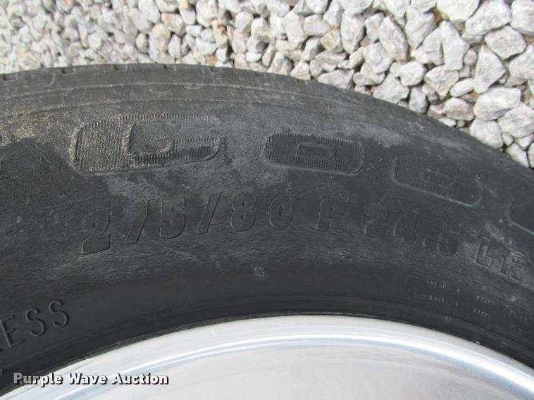 image for item K4948 1988 Peterbilt 377 semi truck