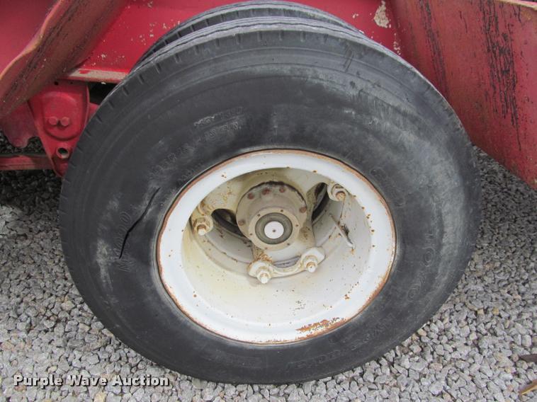 image for item K4949 1979 Holden drop deck equipment trailer