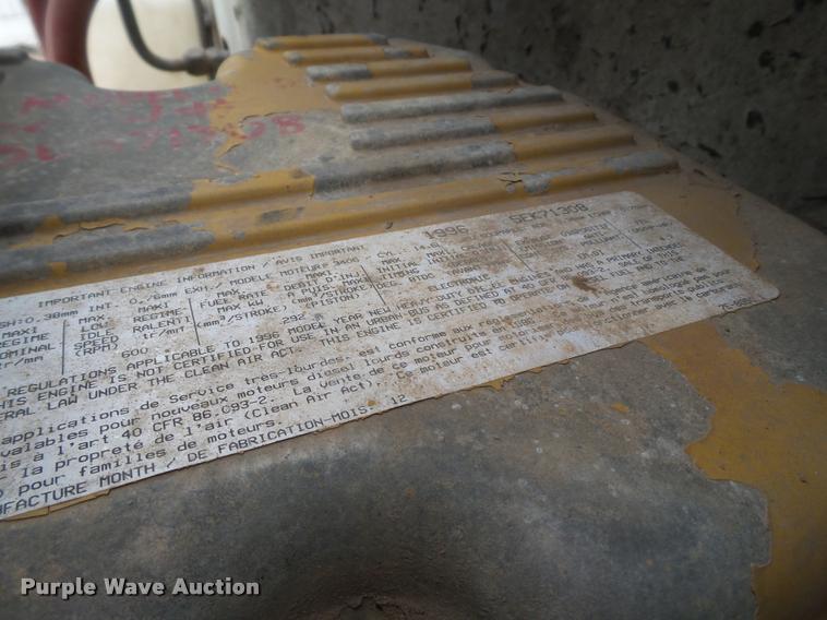 image for item L1537 1996 Peterbilt 378 semi truck