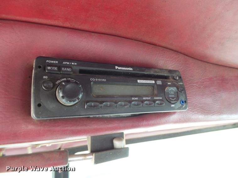 image for item L1537 1996 Peterbilt 378 semi truck