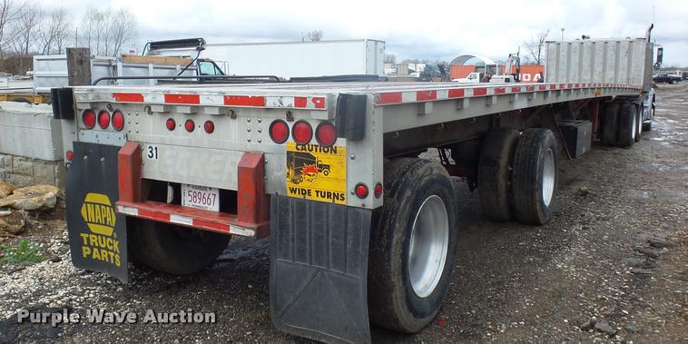 image for item L4663 2003 Wilson CF900 flatbed trailer