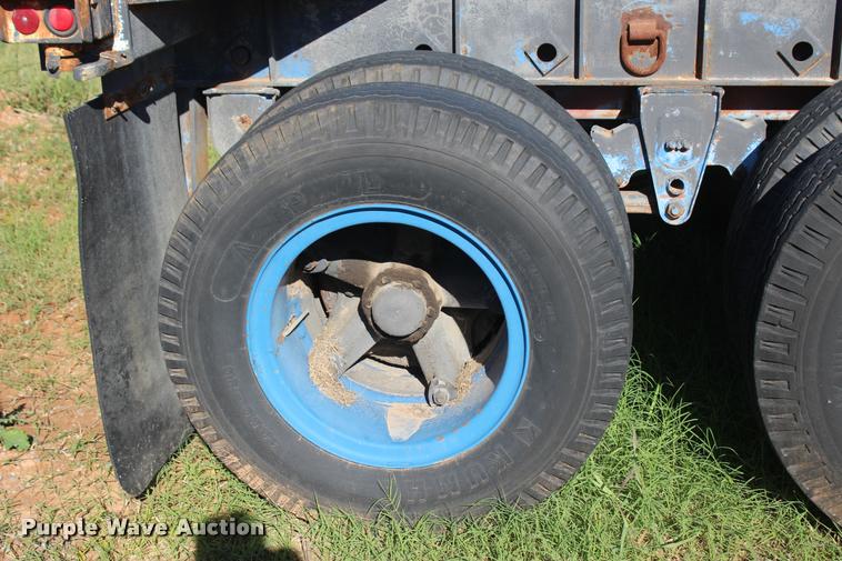 image for item L4906 2005 shop built pipe trailer