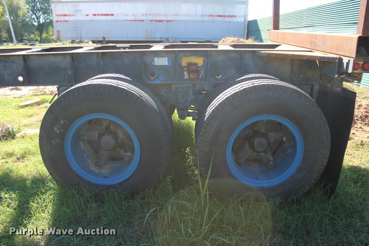 image for item L4906 2005 shop built pipe trailer