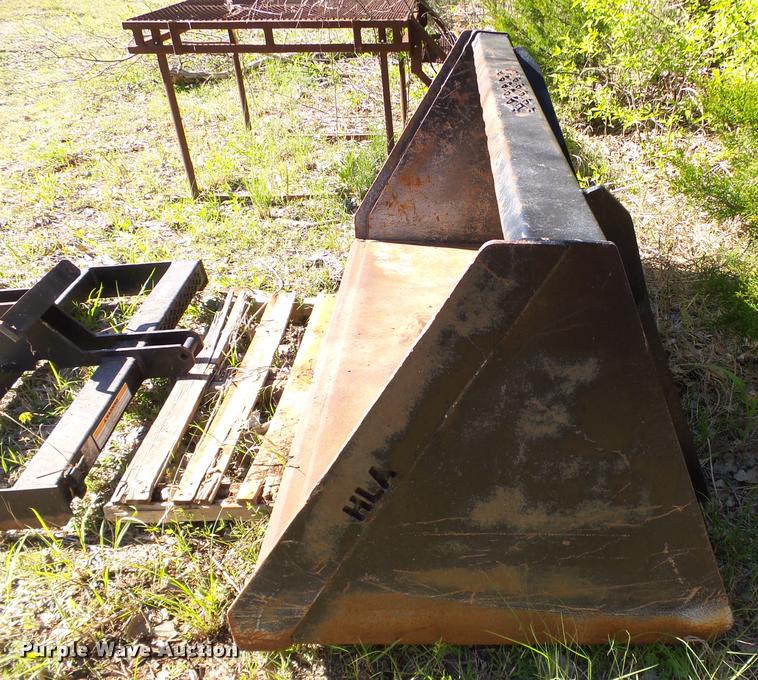 image for item AP9269 HLA skid steer bucket