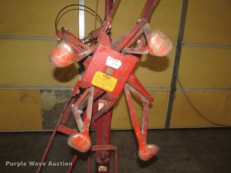 image for item AU9547 Branick EF tire spreader