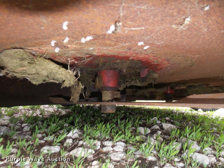 image for item AU9582 Swisher T1360 finish mower