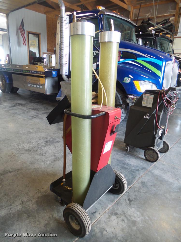 image for item AU9586 RTI Technologies VCX-1 vacuum coolant exchanger