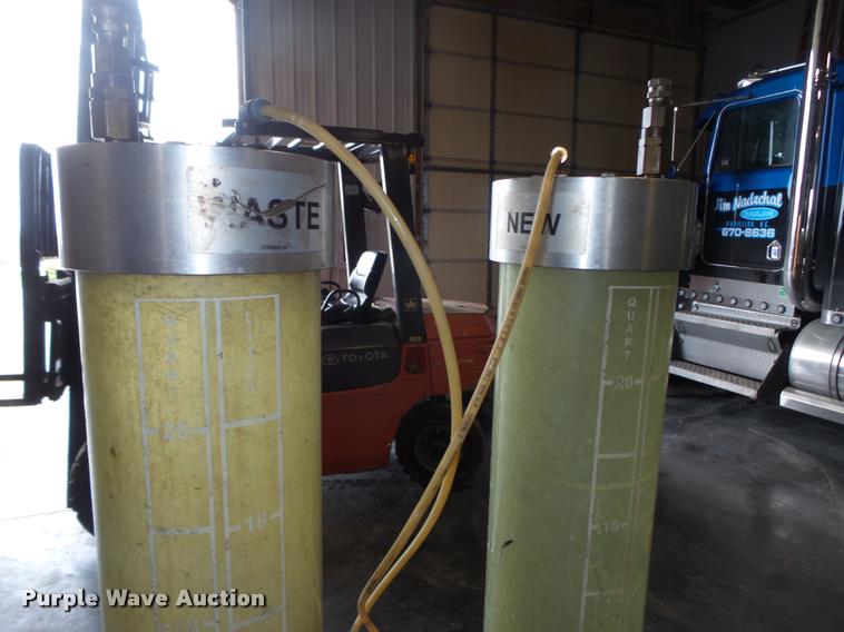 image for item AU9586 RTI Technologies VCX-1 vacuum coolant exchanger