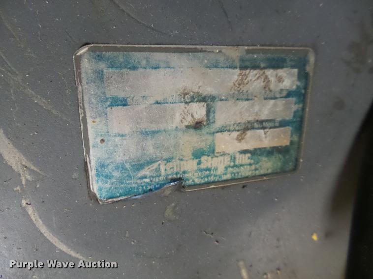 image for item AU9590 Vertech M-42 cardboard baler