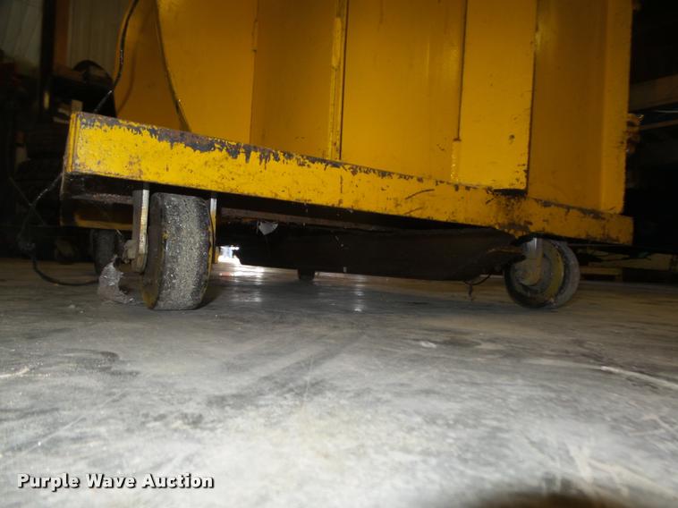 image for item AU9590 Vertech M-42 cardboard baler