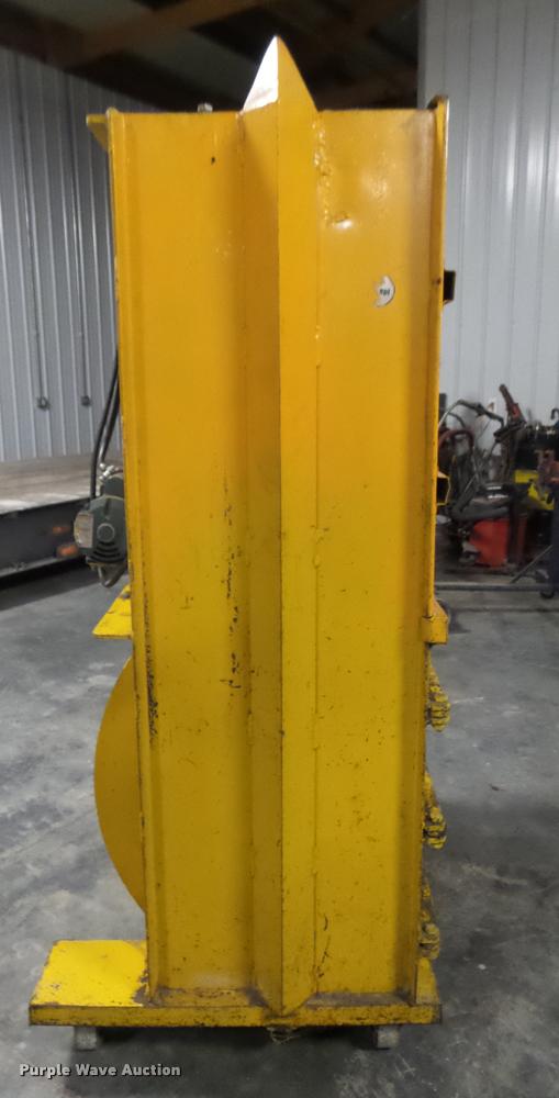image for item AU9591 Vertec 2242 EA1 cardboard baler