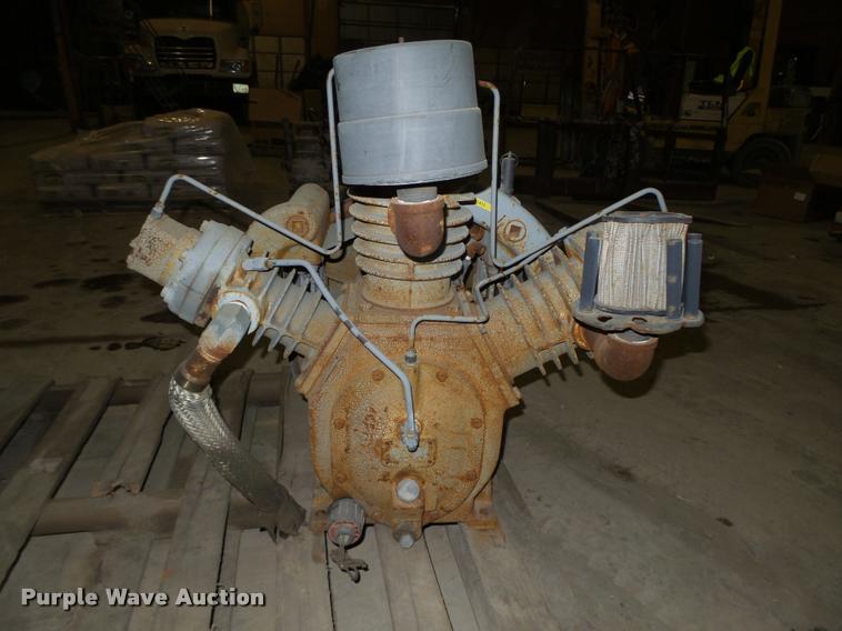 image for item AU9691 Air compressor