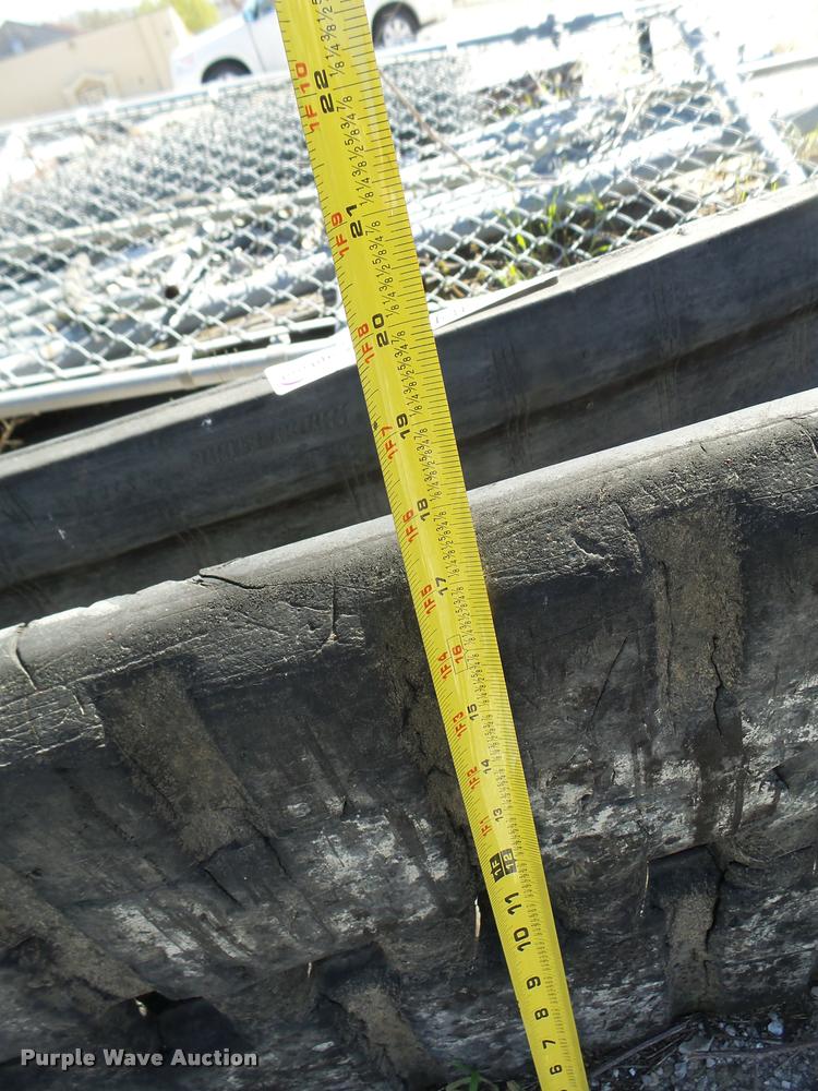 image for item AW9514 (2) tracks