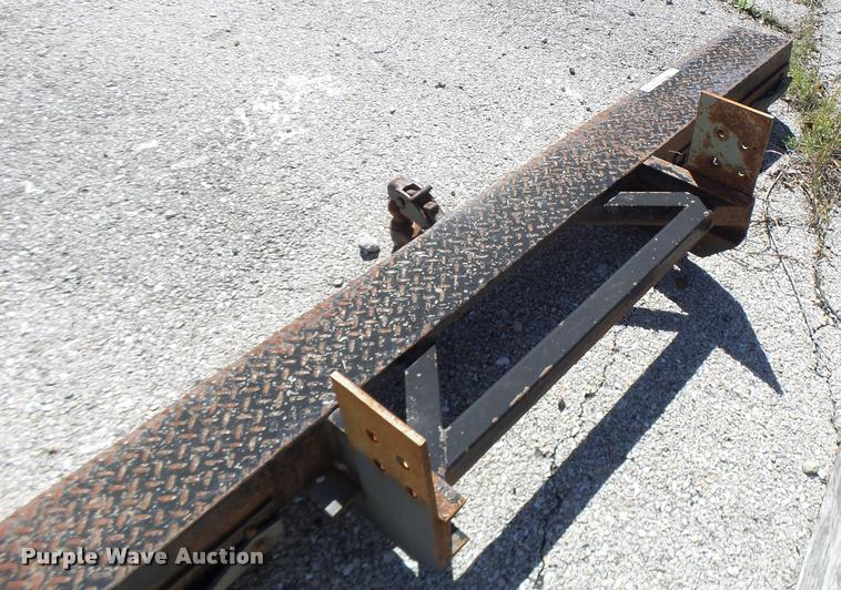 image for item AW9518 Rear bumper