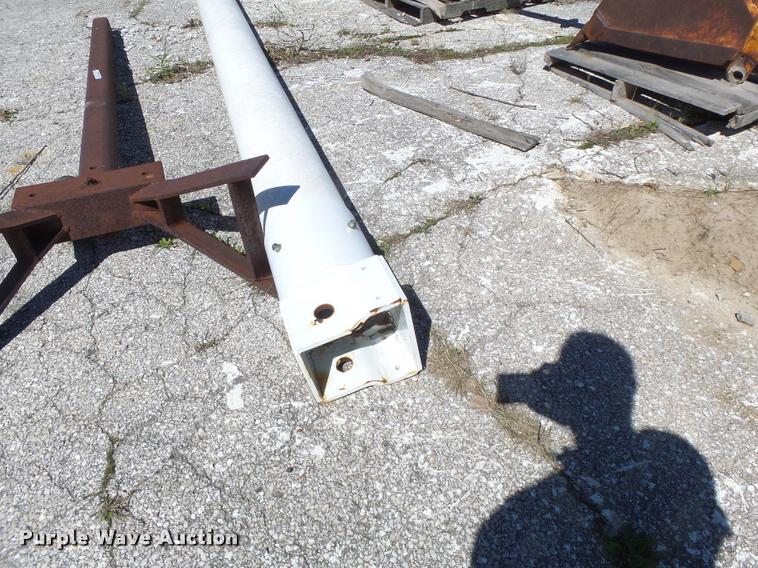 image for item AW9520 Boom section