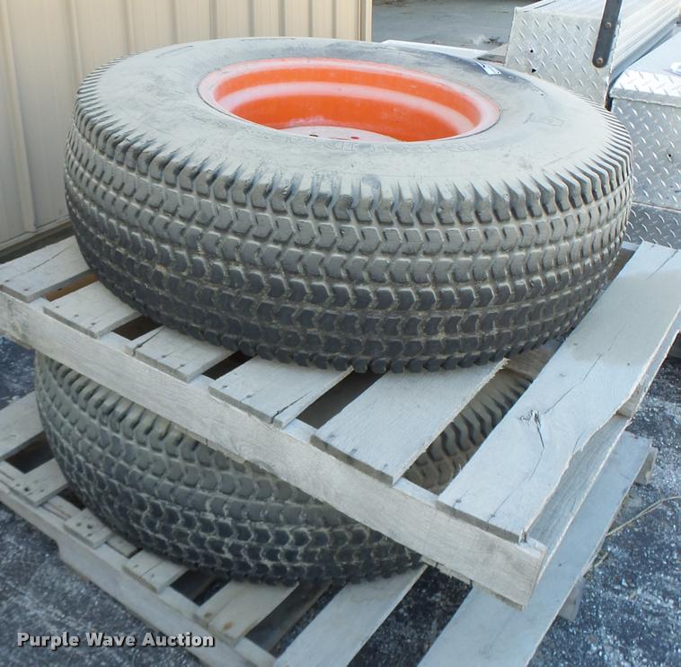 image for item AW9527 (2) Bridgestone 355/80D20 tires