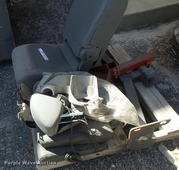 image for item AW9530 Automotive parts