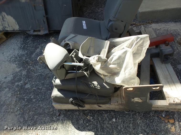 image for item AW9530 Automotive parts