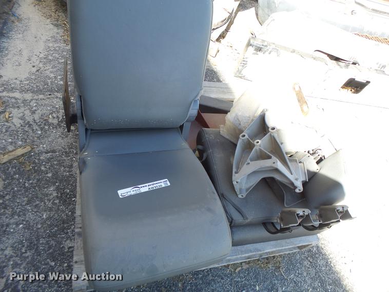 image for item AW9530 Automotive parts