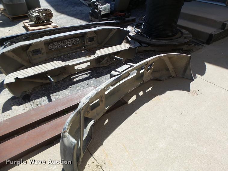 image for item AW9531 Bumpers and truck boards