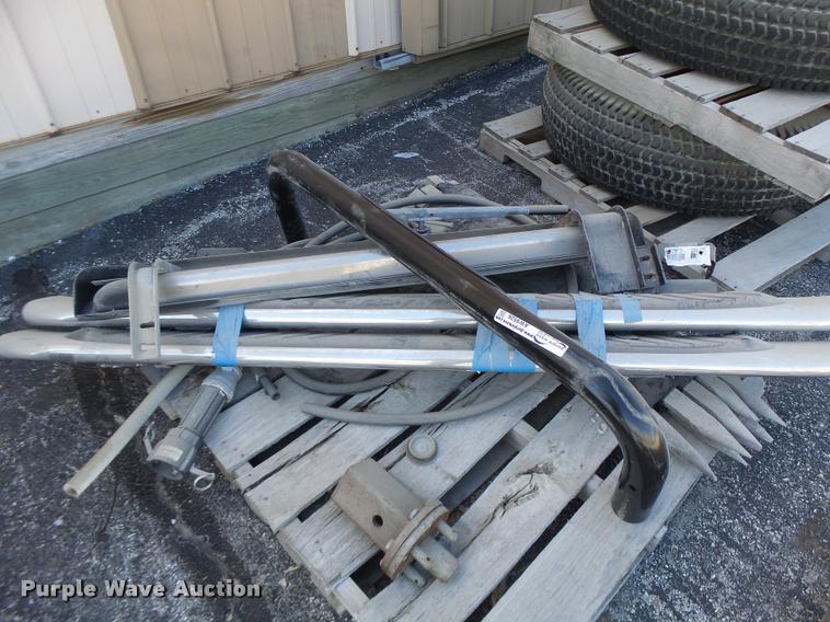 image for item AW9531 Bumpers and truck boards