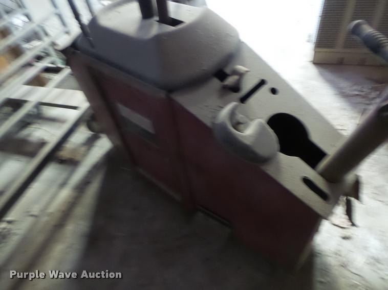 image for item AW9534 Automotive tools