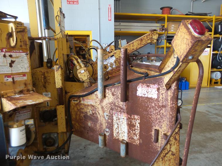 image for item AW9537 Bandit 250XP wood chipper