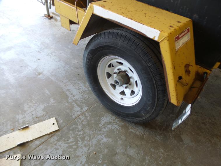 image for item AW9537 Bandit 250XP wood chipper