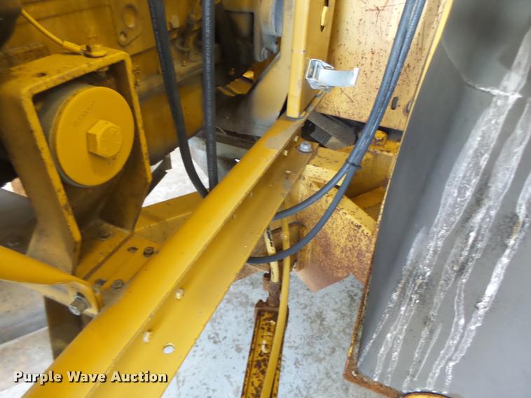 image for item AW9537 Bandit 250XP wood chipper