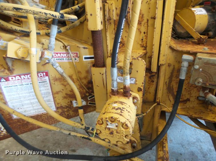 image for item AW9537 Bandit 250XP wood chipper