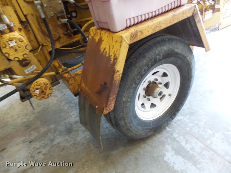 image for item AW9537 Bandit 250XP wood chipper