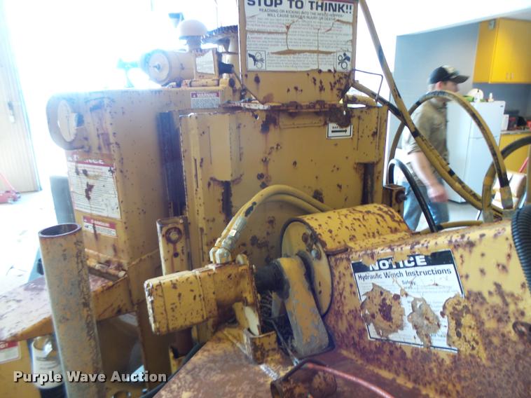 image for item AW9537 Bandit 250XP wood chipper