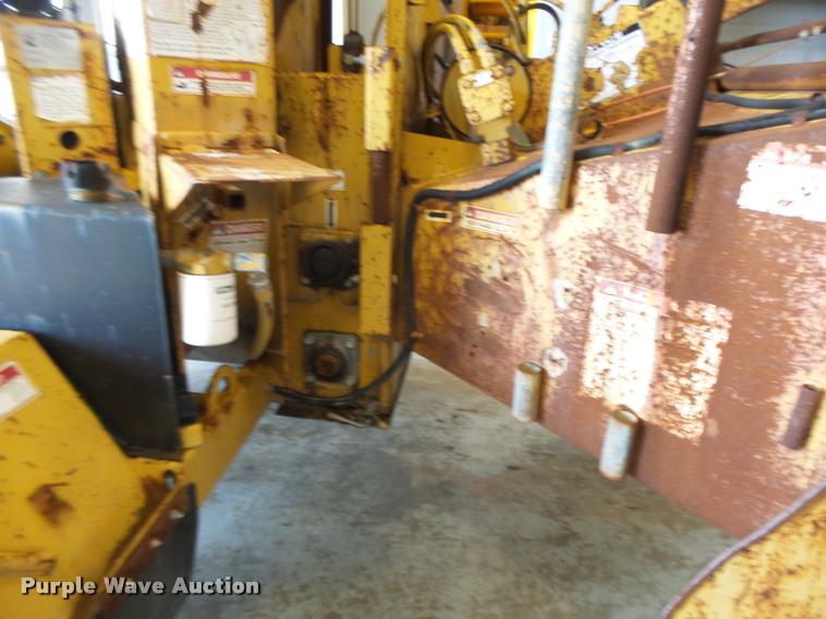 image for item AW9537 Bandit 250XP wood chipper