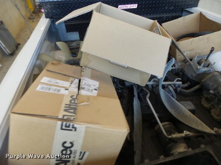 image for item AW9539 2010 Dodge Dakota Ext. Cab pickup truck