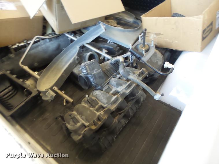 image for item AW9539 2010 Dodge Dakota Ext. Cab pickup truck