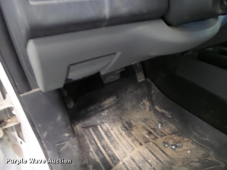 image for item AW9539 2010 Dodge Dakota Ext. Cab pickup truck