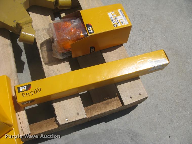 image for item AX9272 Caterpillar RM500 reclaimer parts