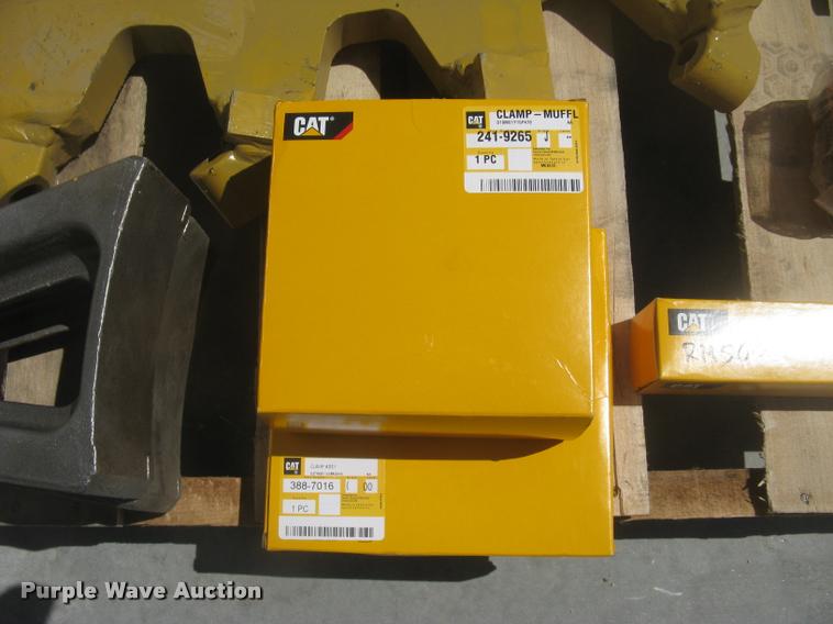 image for item AX9272 Caterpillar RM500 reclaimer parts