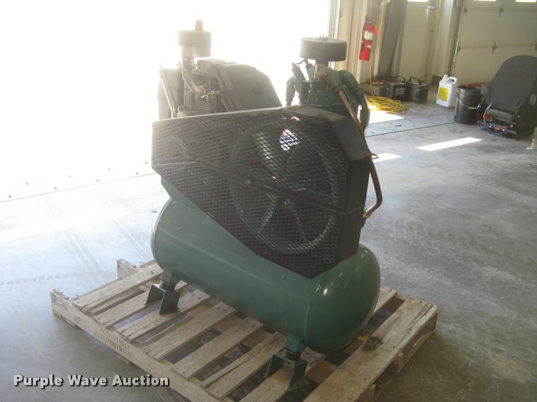 image for item AX9273 Champion air compressor