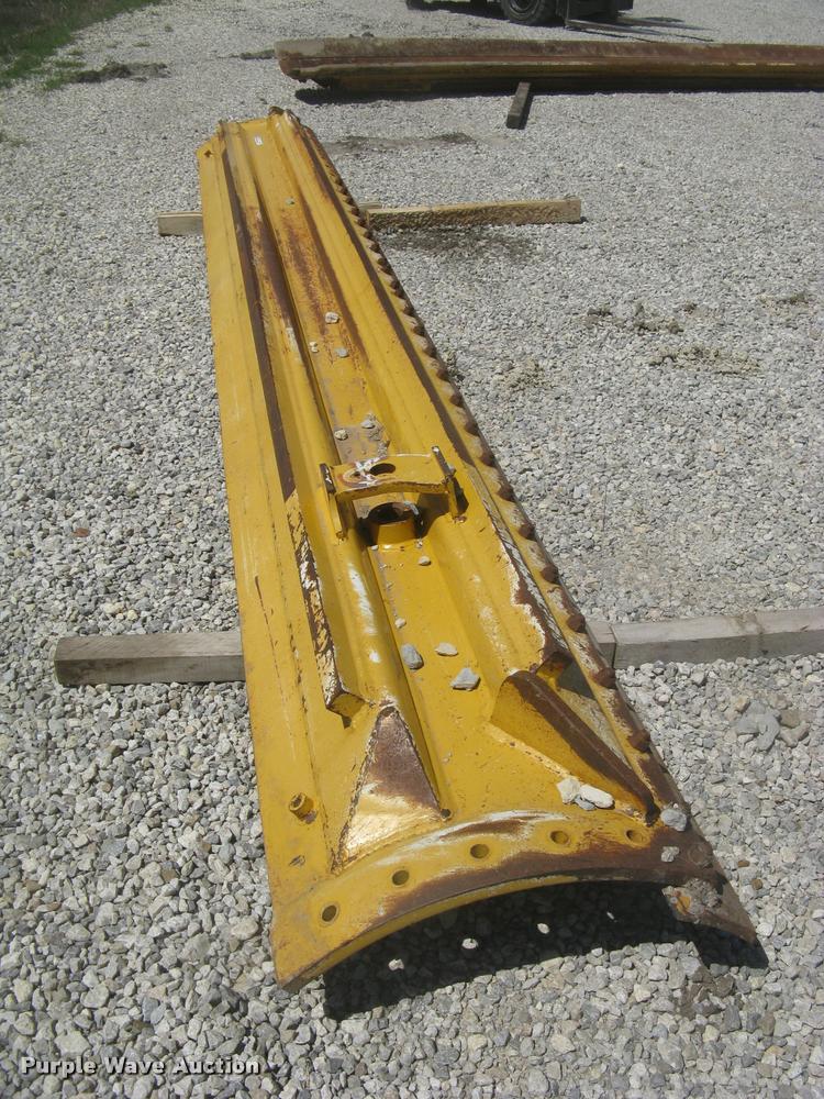 image for item AX9275 Moldboard