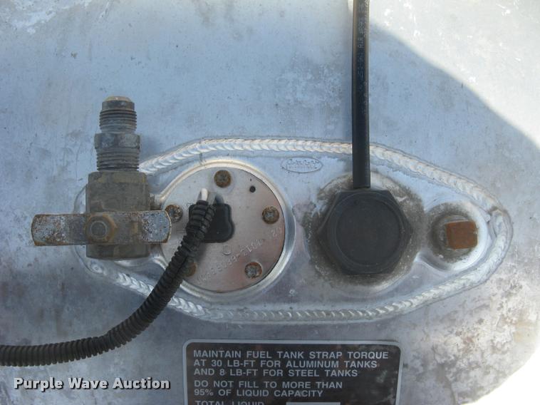 image for item AX9277 Peterbilt fuel tank