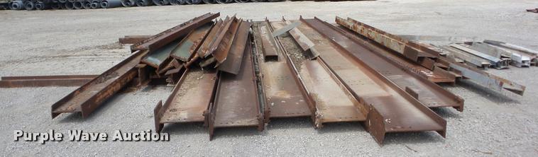 image for item BI9736 I-beams