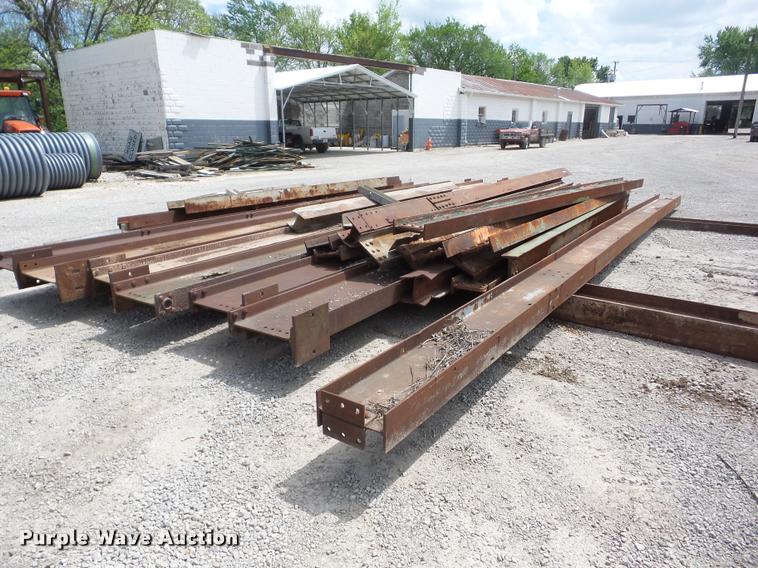image for item BI9736 I-beams