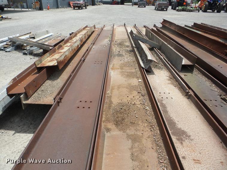 image for item BI9736 I-beams