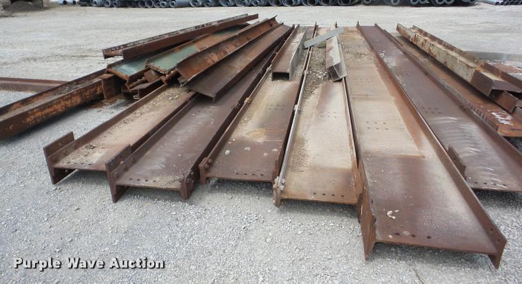 image for item BI9736 I-beams